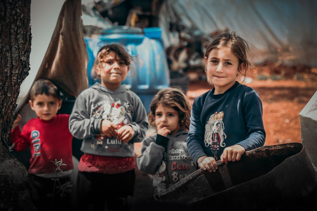 صورة تعبيرية عن النزوح والأزمة الإنسانية