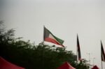 عبدالله العليمي يبحث مع ولي عهد الكويت دعم مؤسسات اليمن وأمن باب المندب